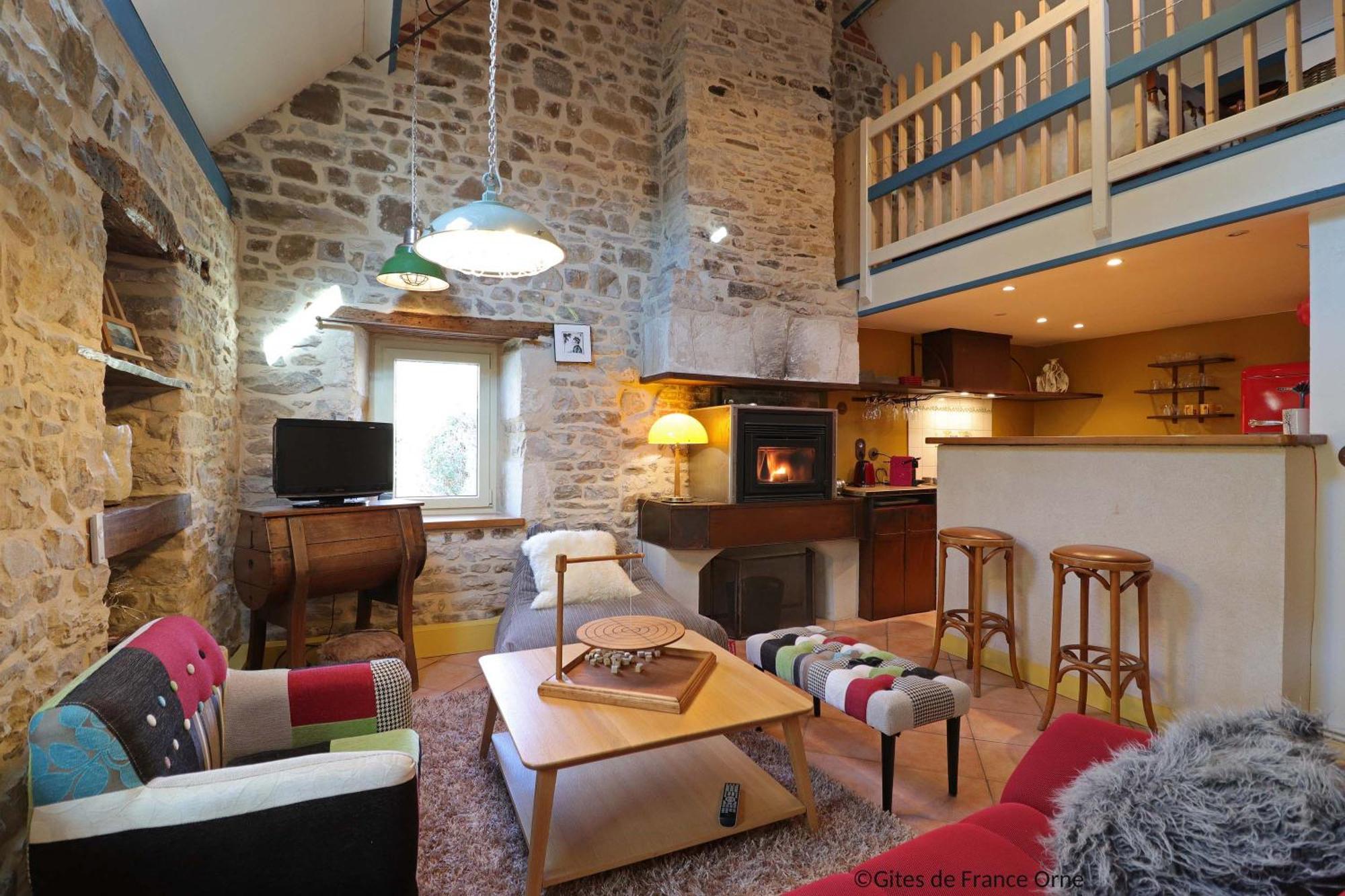 La Cage Aux Oiseaux Bed & Breakfast La Lande-de-Goult Exterior foto