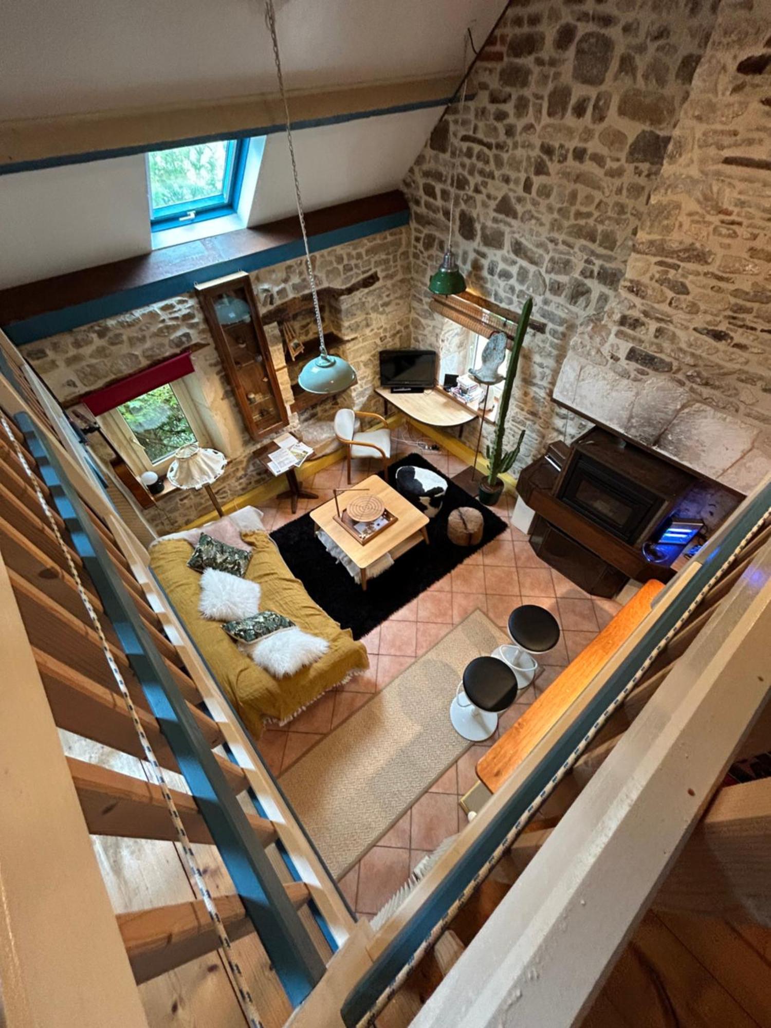 La Cage Aux Oiseaux Bed & Breakfast La Lande-de-Goult Exterior foto